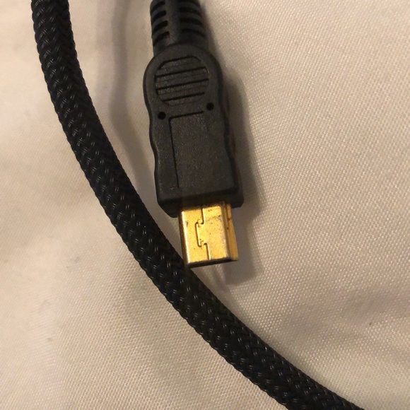 HDMI Cable - Picture 3 of 4